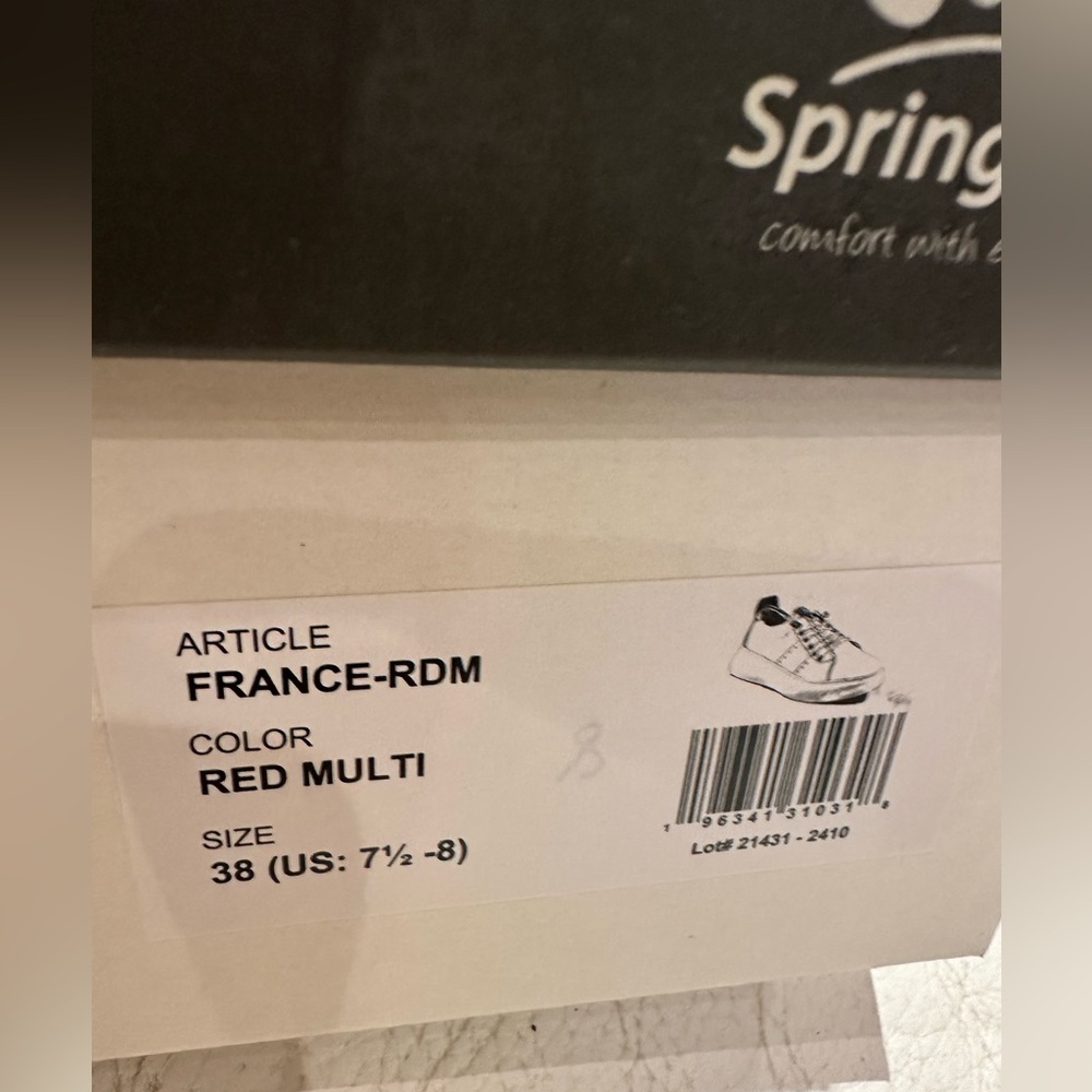 NIB Spring Step Stylish Sneakers.elastic toggle laces for easy on and off. s 38 - Picture 14 of 14